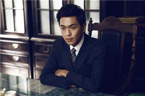 张若昀演过的电视剧,民国霸道少帅(张若昀演军官的电视剧)