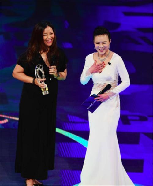 主持人陈辰，上海东方卫视视频(上海东方台主持人陈辰)