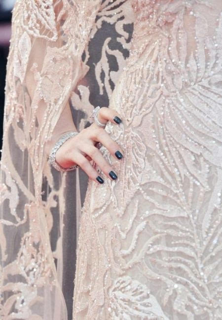 范冰冰走红毯尴尬走光图片(范冰冰最新走红毯被赶) 范冰冰走红毯尴尬走光图片(范冰冰最新走红毯被赶)