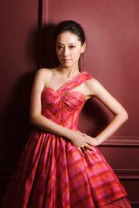 张茜图片,张卫健的老婆张茜的照片(张卫健和张茜结婚视频) 张茜图片,张卫健的老婆张茜的照片(张卫健和张茜结婚视频)