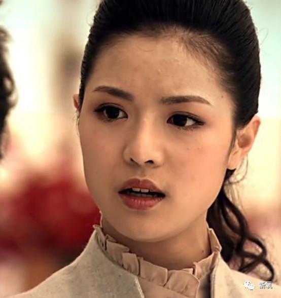 钟楚曦胸围是什么罩杯的？钟楚曦肯定整容了