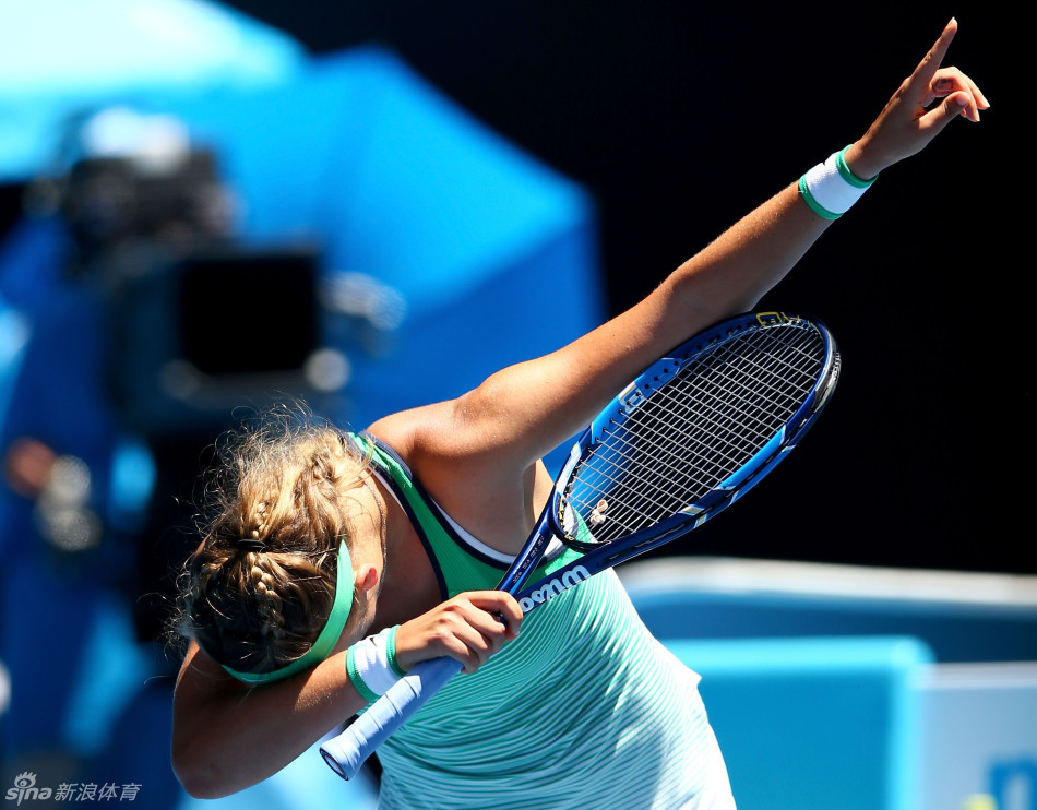 嘻哈舞蹈中Dab Dance(Dabbi