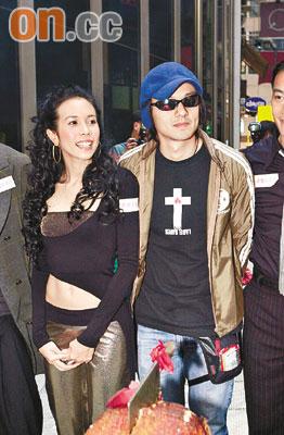 冯德伦女友,冯德伦是混血儿吗(冯德伦男友) 冯德伦女友,冯德伦是混血儿吗(冯德伦男友)