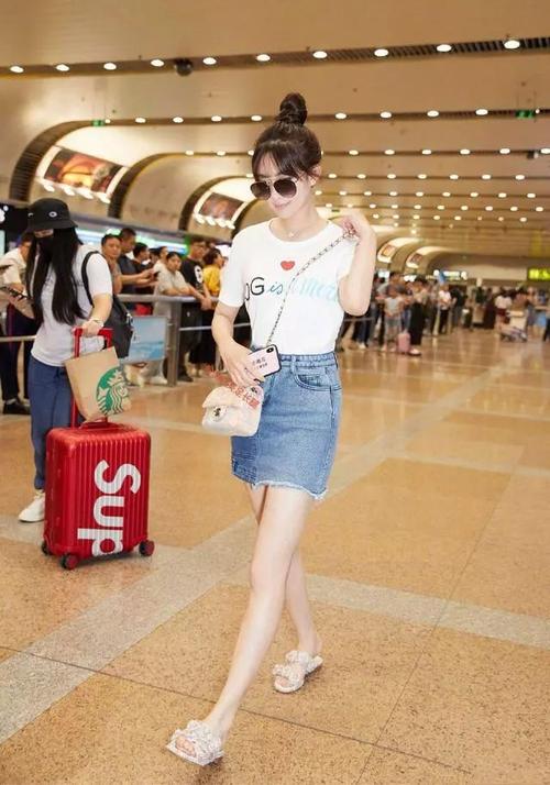 古力娜扎向郑爽道歉，郑爽与古力娜(古力娜扎告郑爽粉丝)