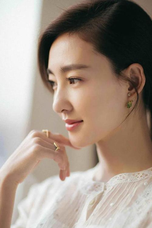 王丽坤整容，周迅的脸为什么会变成(周迅整容了嘛)