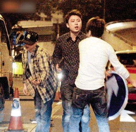 侧田曹格，侧田 歌手