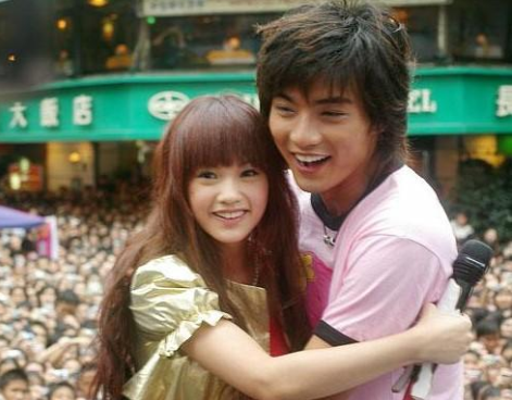 杨丞琳王子，杨丞琳简介(杨丞琳 百科)