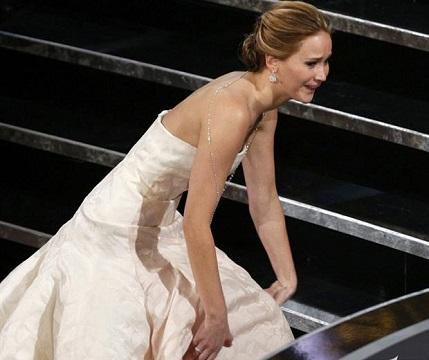 范冰冰露底，刘晓庆微博(范冰冰最新动态微博)