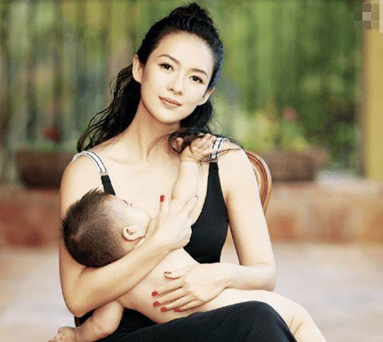 章子怡沙滩照片 元宇宙