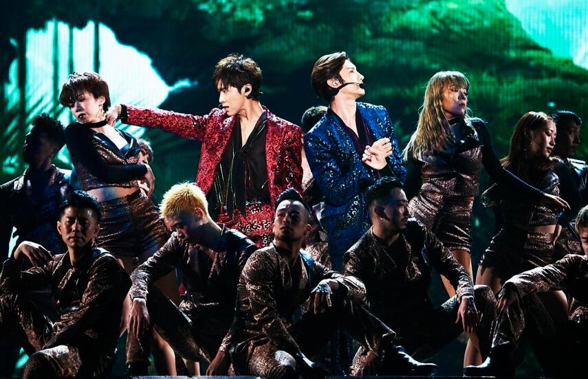 东方神起为什么叫红家、二人转？东方神起五