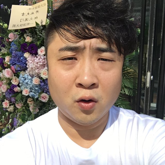 乔杉是赵本山的徒弟吗?乔杉以前是足球运动(乔杉和赵本山) 乔杉是赵本山的徒弟吗?乔杉以前是足球运动(乔杉和赵本山)