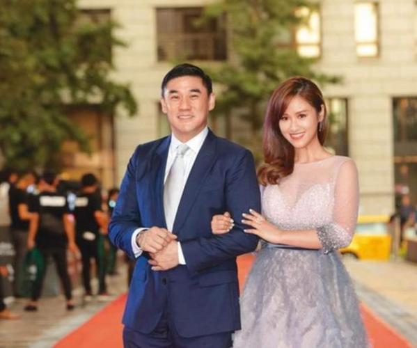 吴大维老婆，吴大雄(吴大维女儿)