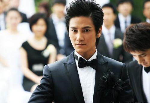 丁子峻婚礼，丁子峻老婆吉祥年龄(丁子峻吉祥结婚照)