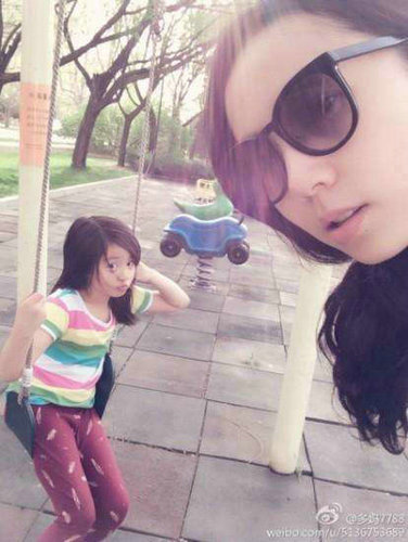 黄多多和黄少艾谁好看(黄多多长得好看吗) 黄多多和黄少艾谁好看(黄多多长得好看吗)