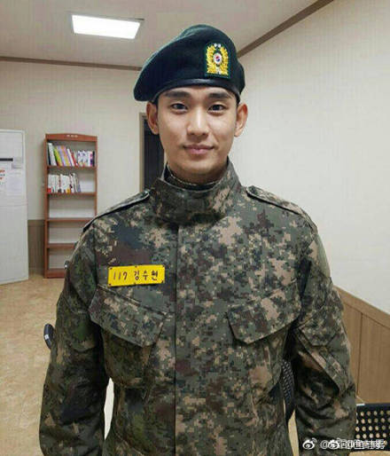 金秀贤为何过气这么快？金秀贤现状如何当兵