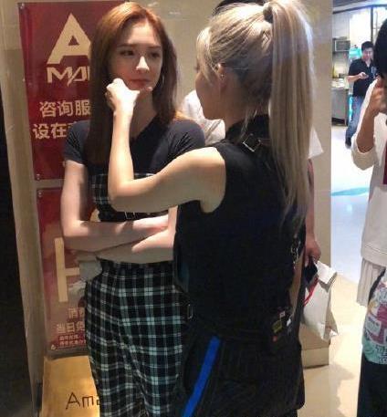 金请夏为什么叫穷哈、酒儿(金请夏穷哈怎么读) 金请夏为什么叫穷哈、酒儿(金请夏穷哈怎么读)