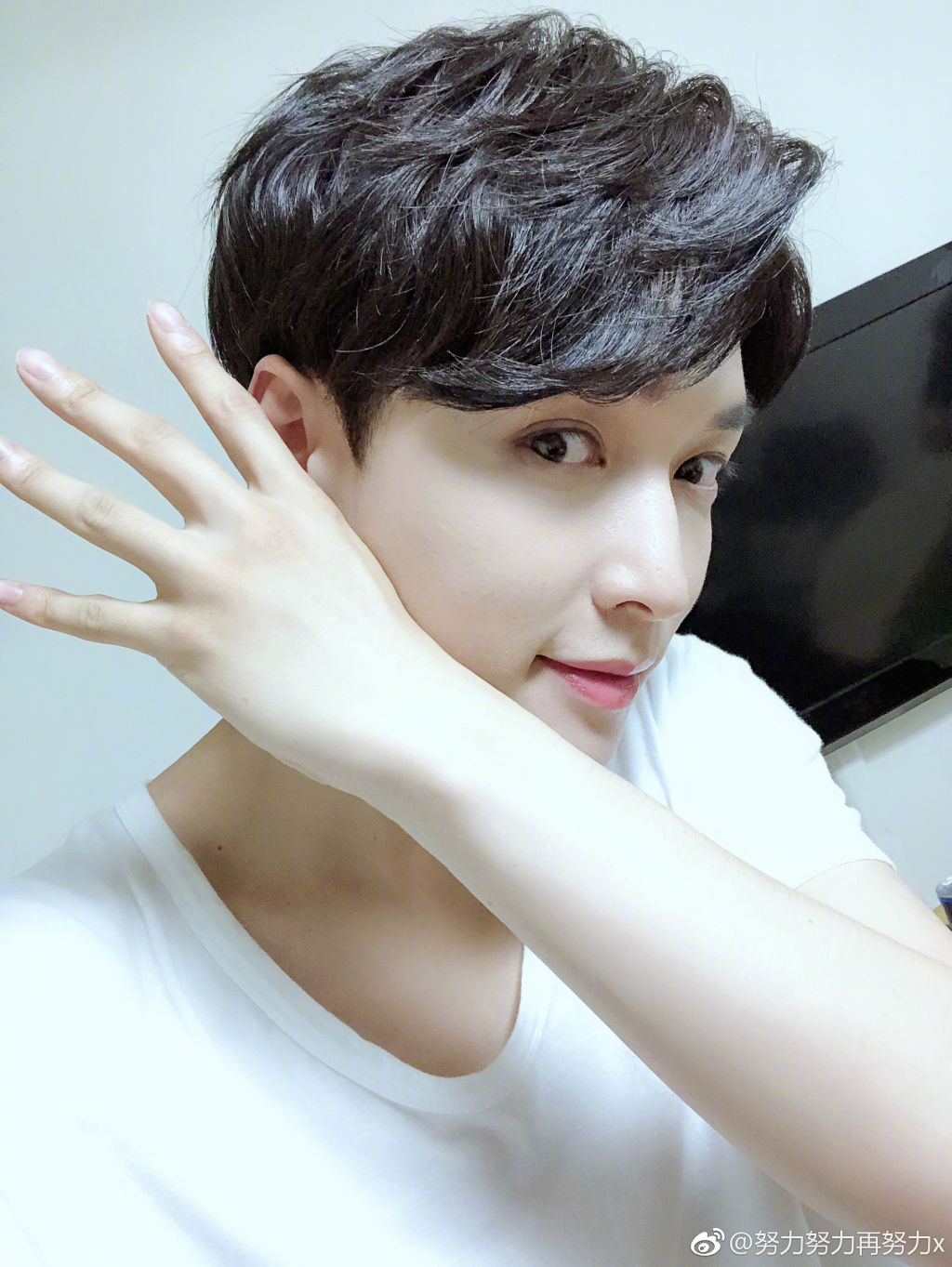 张艺兴承认过女友李琪琪吗？为什么张艺兴对