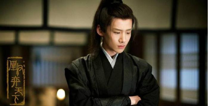 白敬亭满族名字叫什么？白敬亭和井柏然有纠