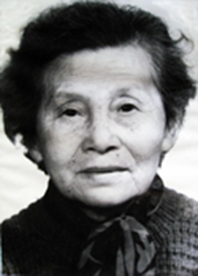 上海名媛群女孩回应说了什么(为什么会出现上海名媛群)