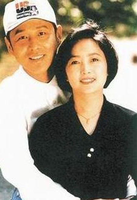 左小青陈道明夜会事件真假？陈道明结过几次