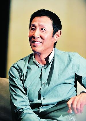 左小青陈道明夜会事件真假？陈道明结过几次