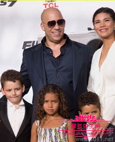 范·迪塞尔光头是脱发导致的吗?范迪塞尔性(范迪塞尔为什么没头发) 范·迪塞尔光头是脱发导致的吗?范迪塞尔性(范迪塞尔为什么没头发)