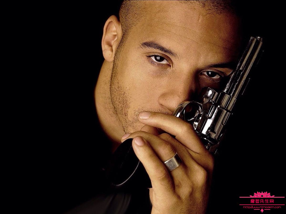 范·迪塞尔光头是脱发导致的吗?范迪塞尔性(范迪塞尔为什么没头发) 范·迪塞尔光头是脱发导致的吗?范迪塞尔性(范迪塞尔为什么没头发)