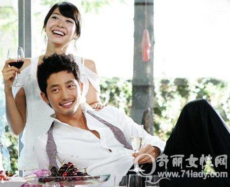 朴施厚女友闵智慧,朴施厚人气大不(朴施厚宋智孝交往) 朴施厚女友闵智慧,朴施厚人气大不(朴施厚宋智孝交往)