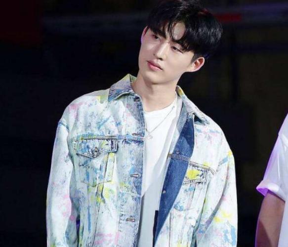 ikon金韩彬曝吸毒，ikon成(金韩彬吸毒了)