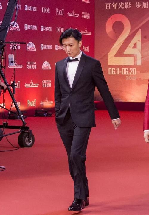 谢霆锋图片,谢霆锋高清壁纸(谢霆锋壁纸超清) 谢霆锋图片,谢霆锋高清壁纸(谢霆锋壁纸超清)