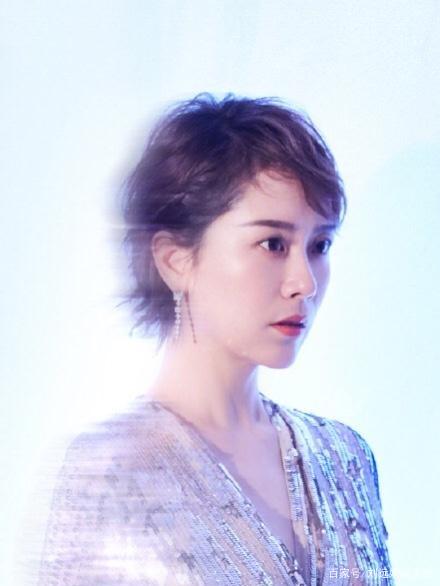 海清为什么叫黄磊老师?黄怡为什么改名叫海(黄磊是海清) 海清为什么叫黄磊老师?黄怡为什么改名叫海(黄磊是海清)