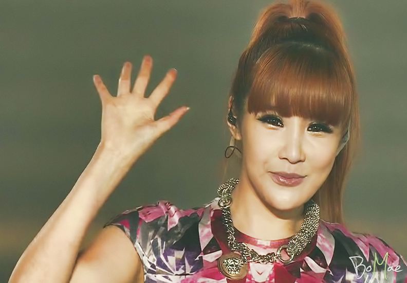 2ne1朴春承认自己整容(2ne1朴春唱法)