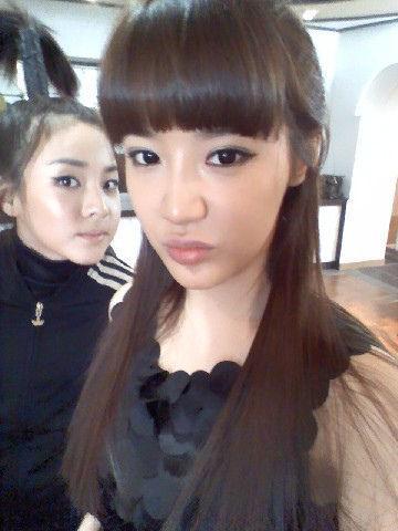 朴春冰桶挑战湿身性感照片