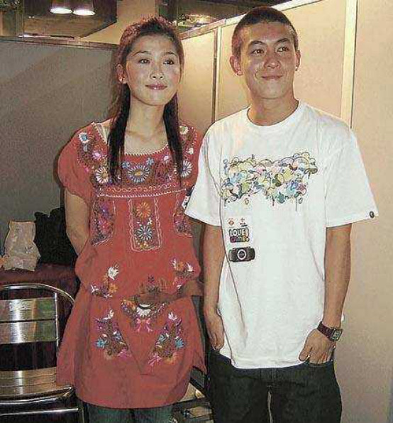 周丽淇为陈冠希堕胎真相