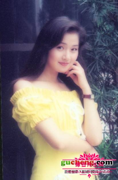 汪诗诗出轨是真的吗？汪诗诗的父亲叫什么站(汪诗诗的家境)