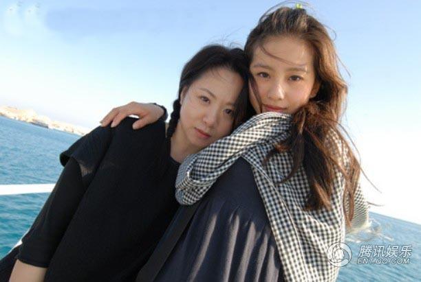 蔡艺侬年轻时图片(蔡艺侬哪年出生)