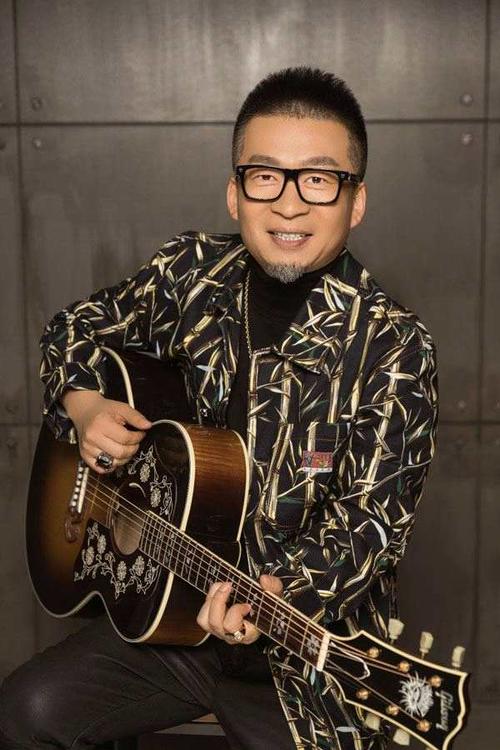 张蔷照片,张蔷80年代的经典老歌(张蔷的经典老歌专辑八十年代) 张蔷照片,张蔷80年代的经典老歌(张蔷的经典老歌专辑八十年代)