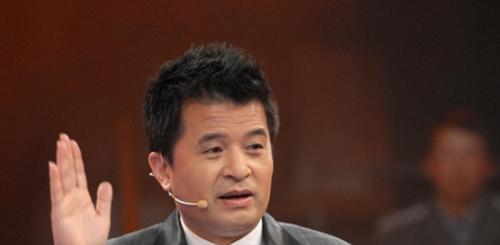 毕福剑简历，李咏简历(毕福剑出生年月简历)