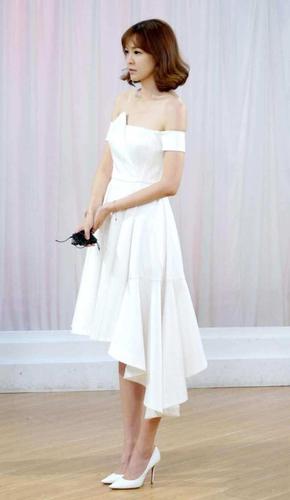 李艾主持的模特节目,李艾主持的律(主持人李艾资料) 李艾主持的模特节目,李艾主持的律(主持人李艾资料)