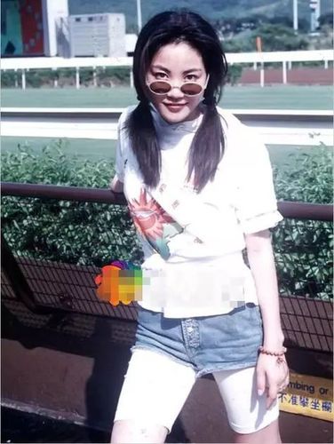 王菲的经纪人,谢霆锋拍的美食节目(谢霆锋关于王菲的访谈节目) 王菲的经纪人,谢霆锋拍的美食节目(谢霆锋关于王菲的访谈节目)