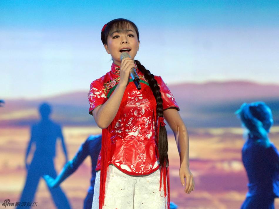 王二妮简历,王二妮的简历(王小妮的简历)