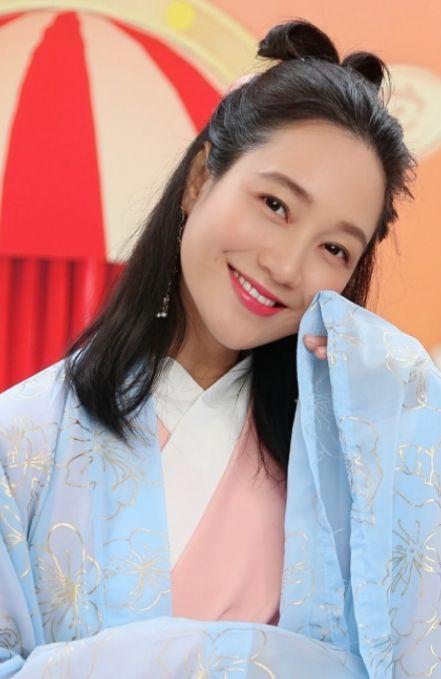 朱丹图片，章子怡周一围(章子怡周一围照片)