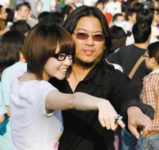 高晓松为什么离婚，高晓松的显赫家(高晓松的家庭)