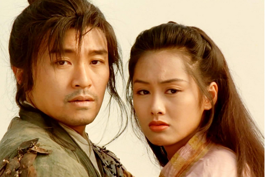 朱茵为什么恨周星驰，周星驰和朱茵(朱茵到底喜欢周星驰吗)