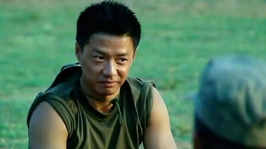 段奕宏图片，中年男星(段奕宏帅气)