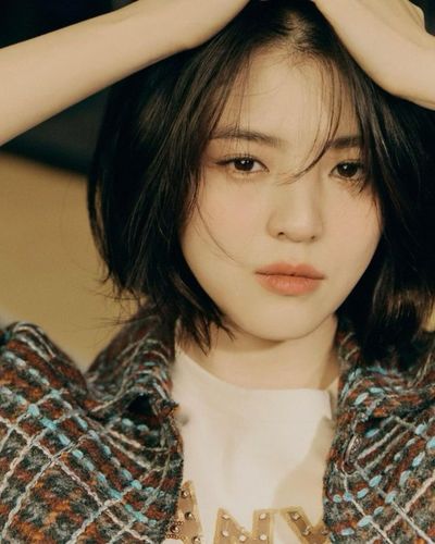 韩国女明星短发图片，韩国女短发发(短发的韩国女星)
