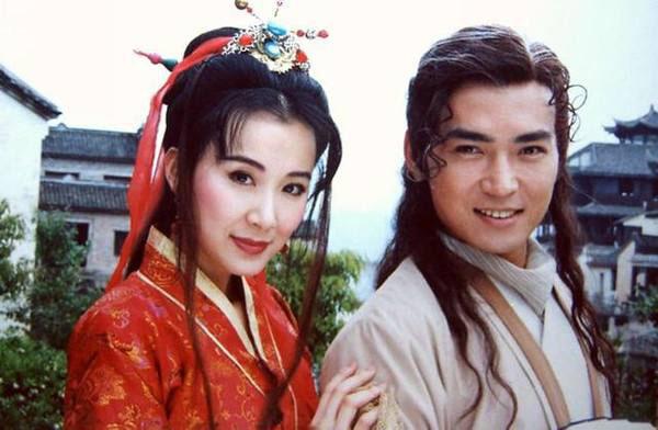 岳翎主演的电视剧，危情杜鹃(危情杜鹃柳湘媛扮演者)