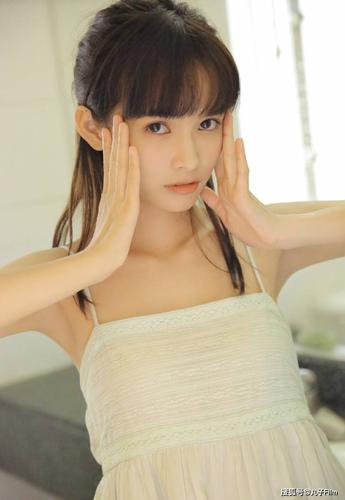 明星性感图片，最敢穿的女星(女明星的照片性感)