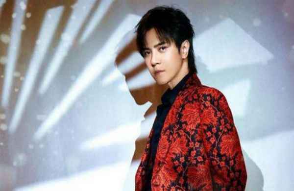 八卦爆料，娱圈扒曝料(娱乐圈 爆料)