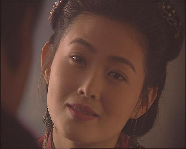 新水浒潘金莲演员,扈三娘郑爽结婚(水浒传演员表扈三娘郑爽)